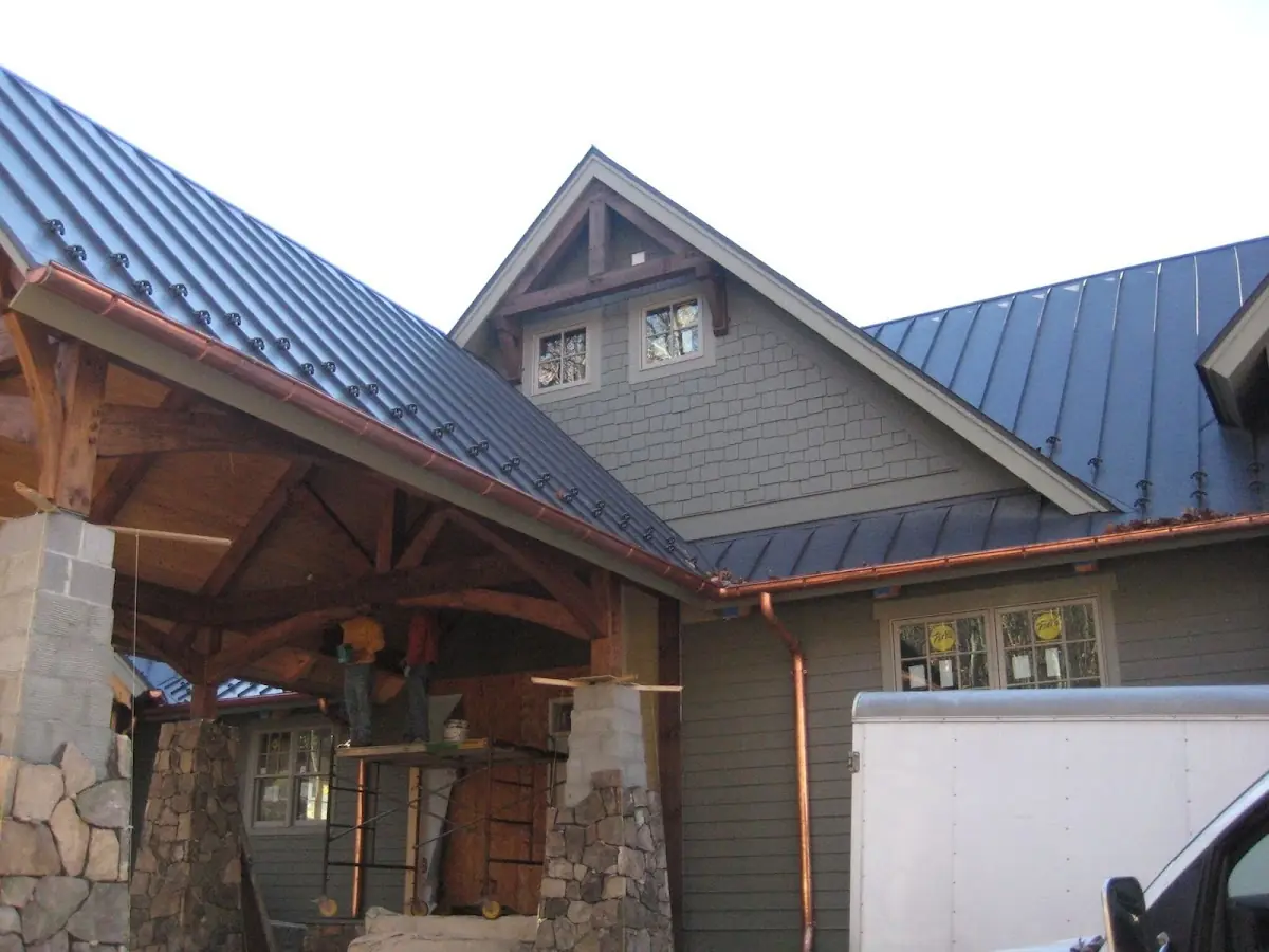 Craftsman Roofing team delivering quality roofing work in Afton